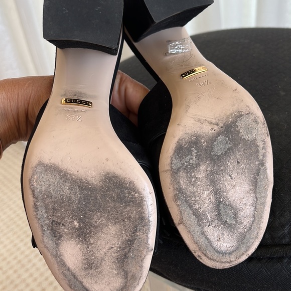 Suede Gucci slides - Picture 6 of 7